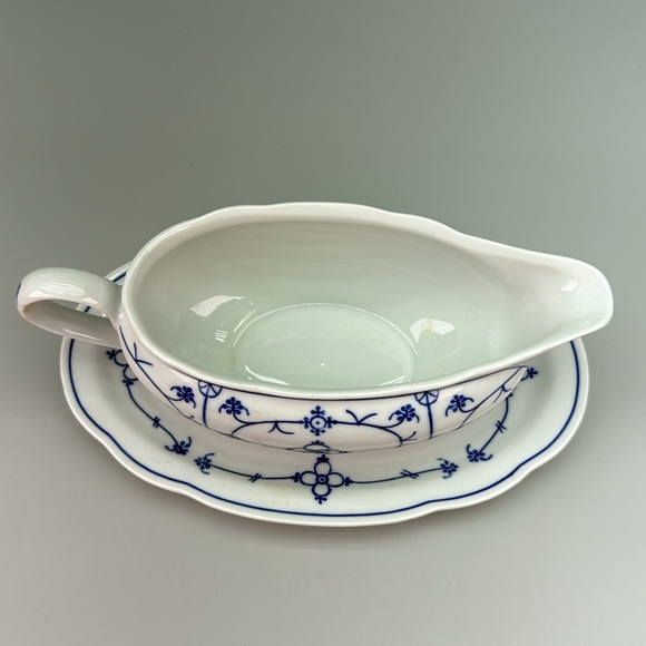 Vintage Winterling Bavaria Gravy Boat - Picture 8 of 11